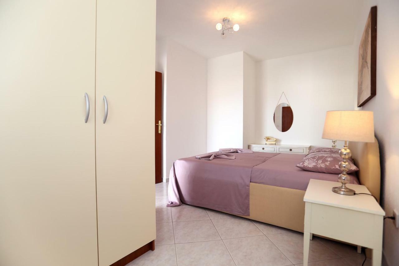 Apartment Katarina Trogir Ngoại thất bức ảnh